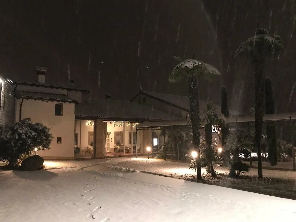 B&B Corte Delle Rose Castiglione Delle Stiviere 0*,  Italien