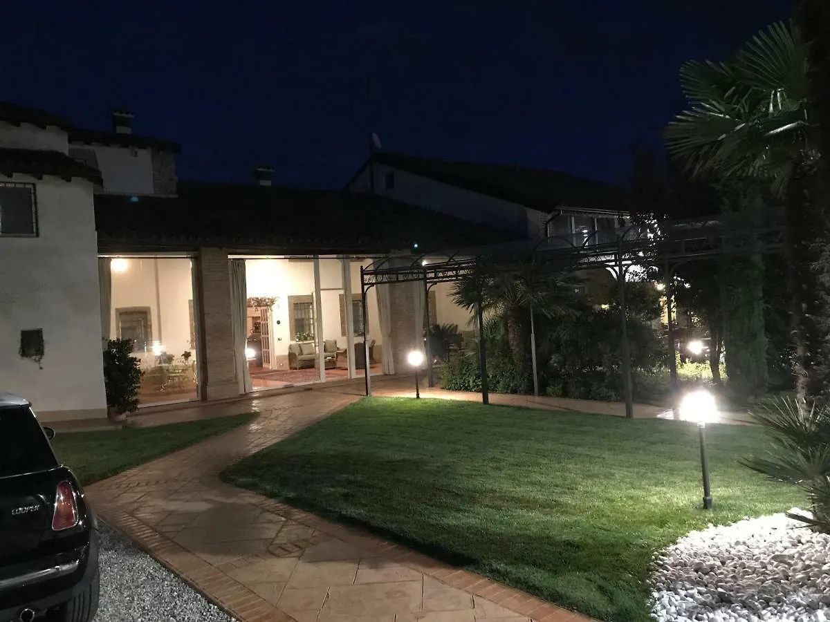 B&B Corte Delle Rose Castiglione Delle Stiviere